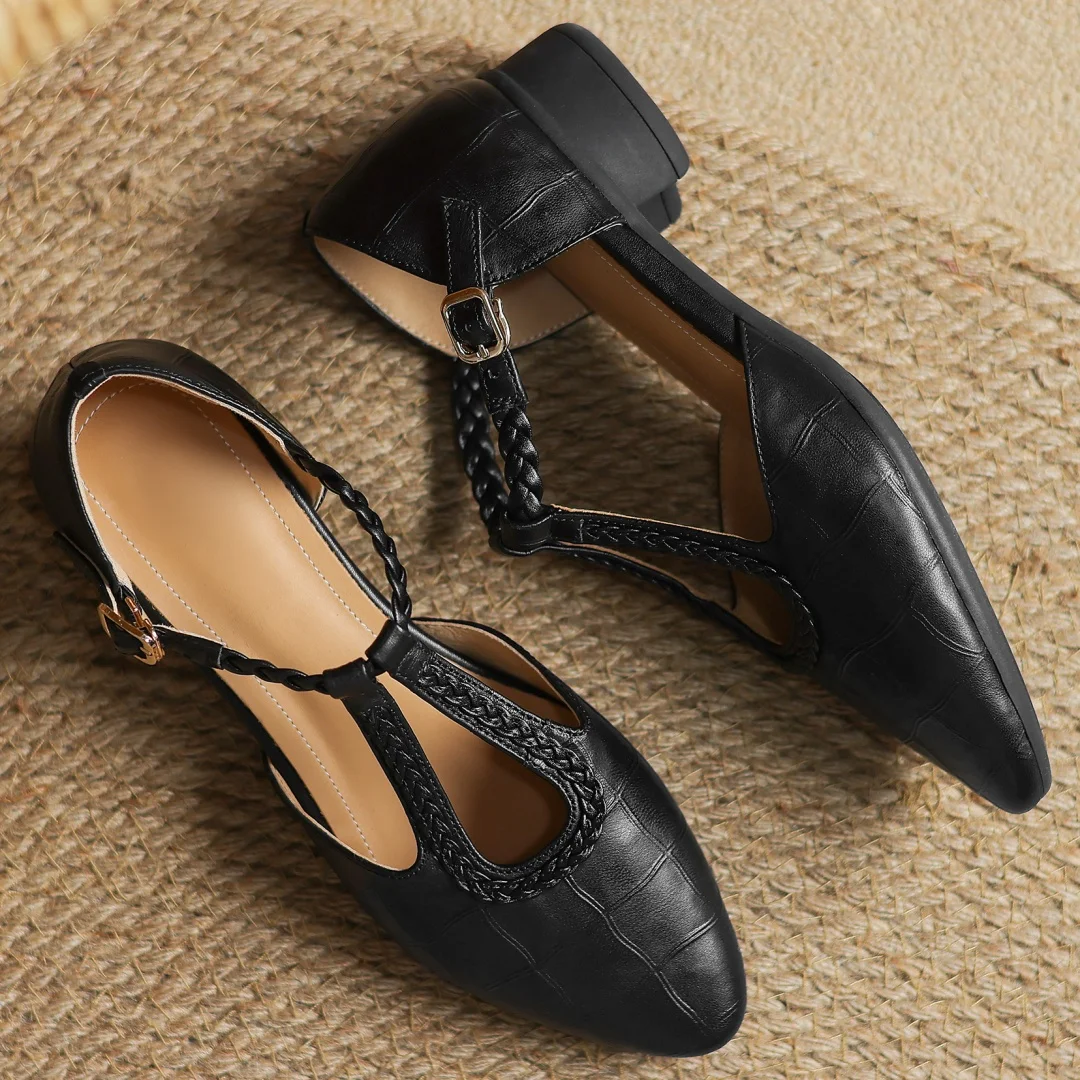 Vittoria | Mary Jane Donna