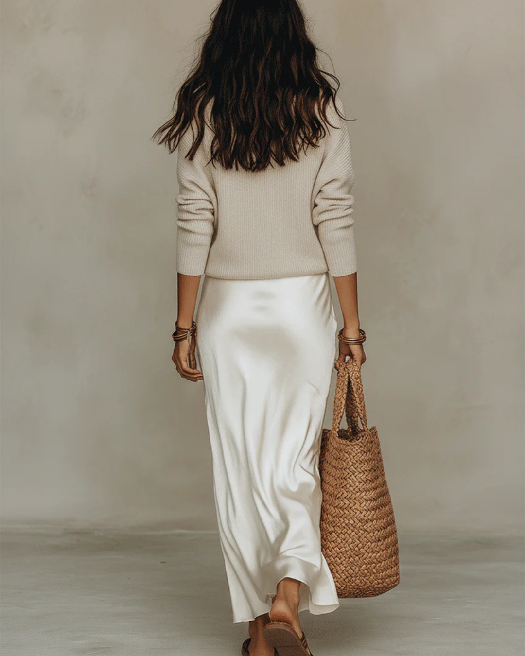 Anaïs – Abito midi in raso elegante