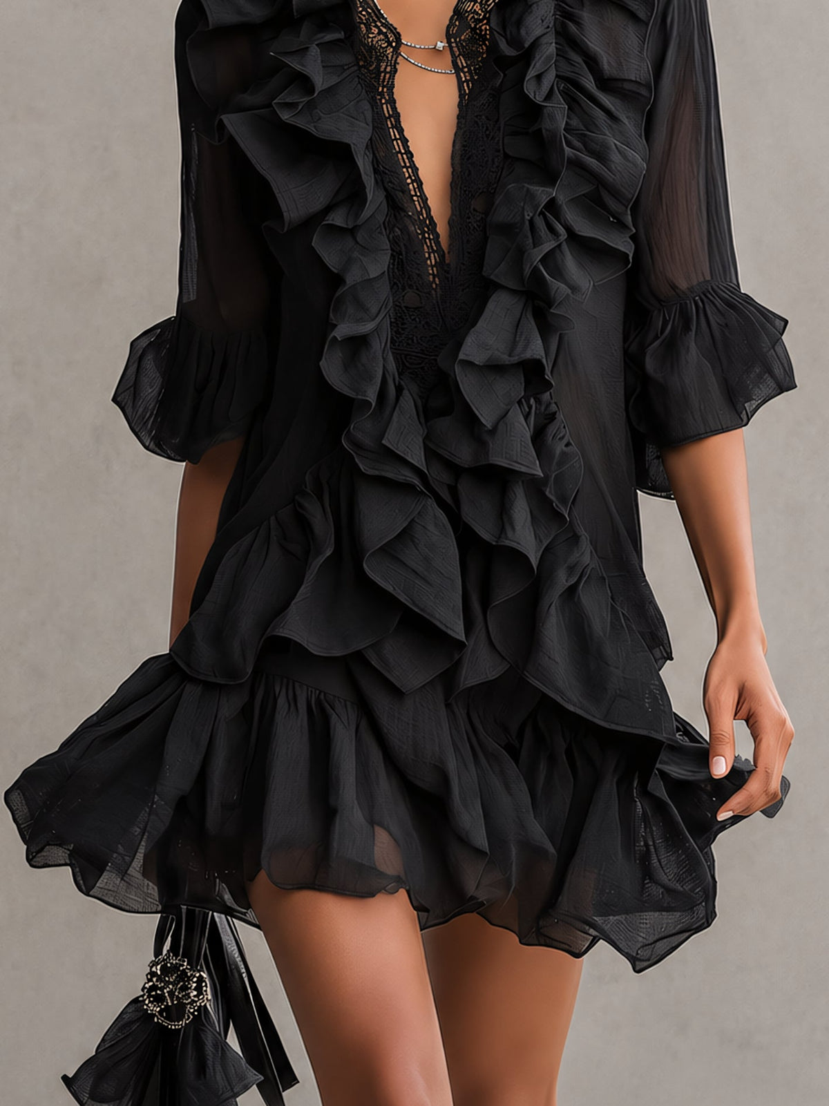 Anaïs | Mini Abito in Mousseline Nera a Balze